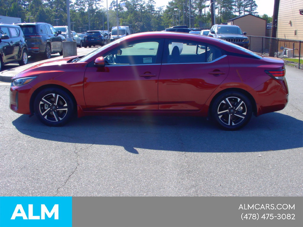 Used 2024 Nissan Sentra SV FWD image 8