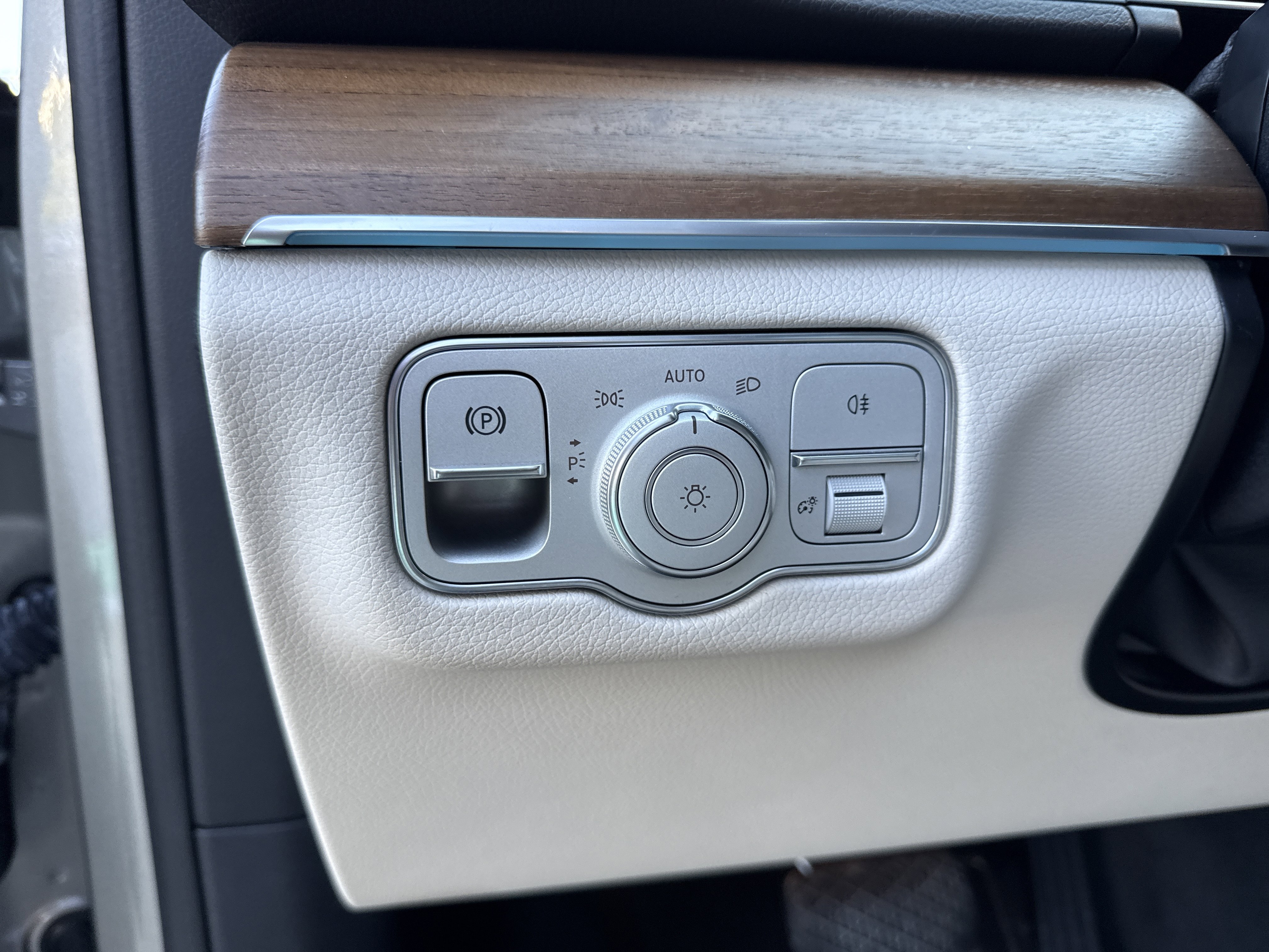 Certified 2022 Mercedes-Benz GLE 350 image 23