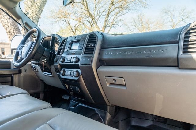 Used 2020 Ford F350 XL w/ Power Equipment Group image 39