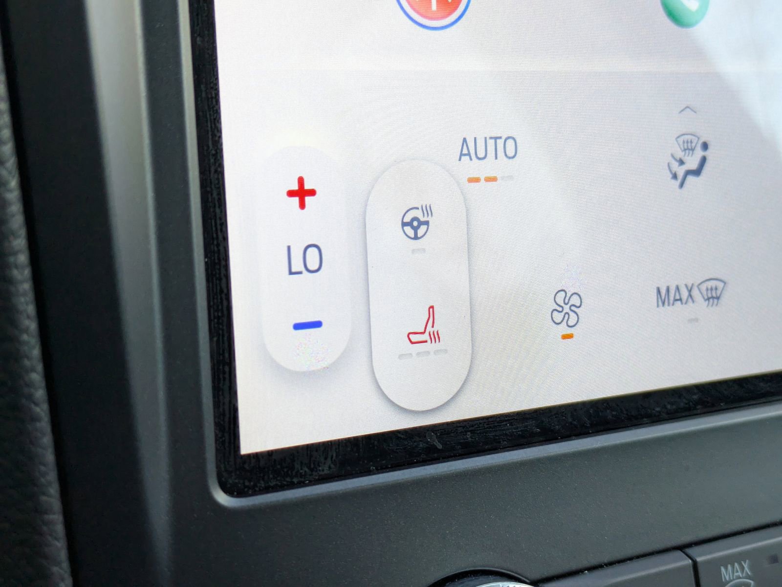 Certified 2024 Ford Edge SEL w/ Convenience Package image 26