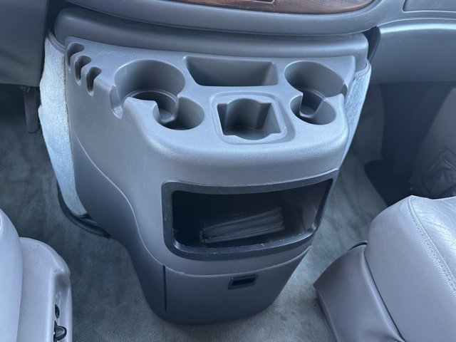 Used 2004 Ford E-150 and Econoline 150 image 19