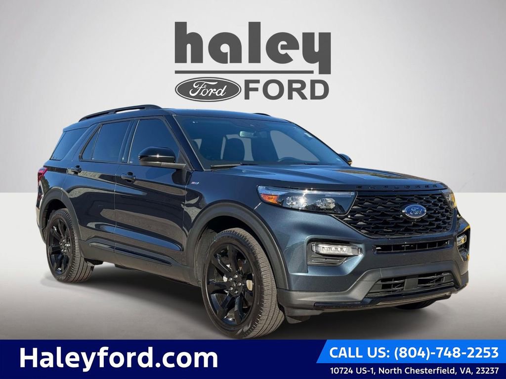 Certified 2023 Ford Explorer ST-Line w/ Class IV Trailer Tow Package image 1