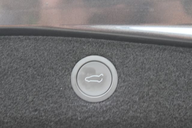 Used 2024 Tesla Model 3 Standard Range RWD image 37