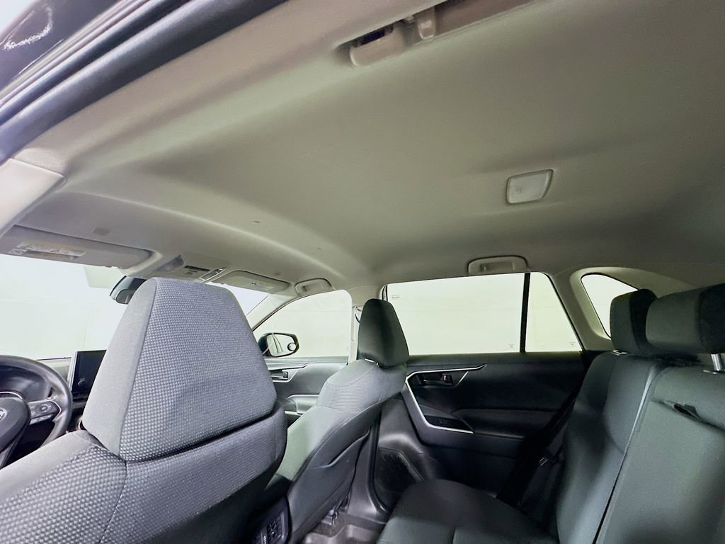 Used 2024 Toyota RAV4 LE image 12
