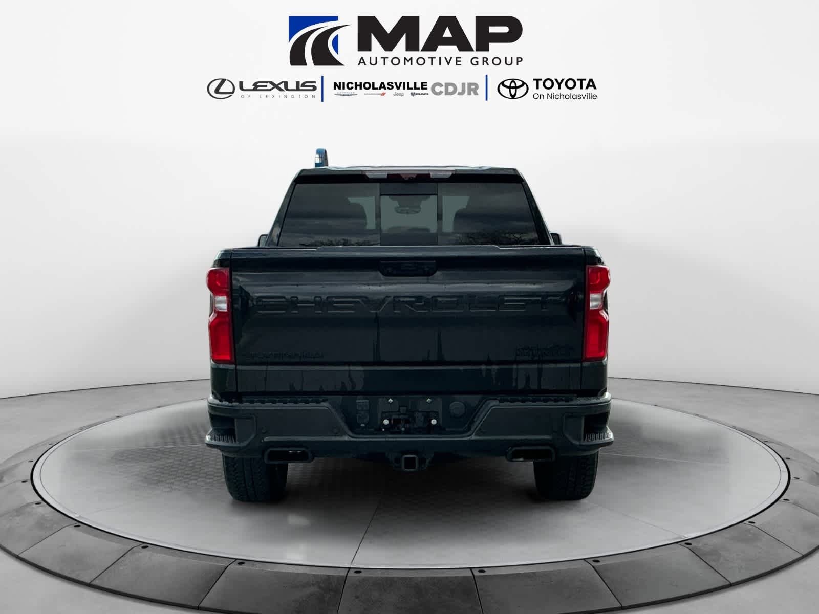 Used 2024 Chevrolet Silverado 1500 High Country w/ Midnight Edition image 4