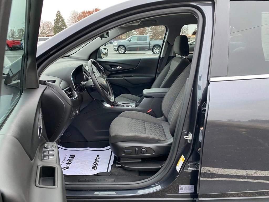 Used 2022 Chevrolet Equinox LT image 20