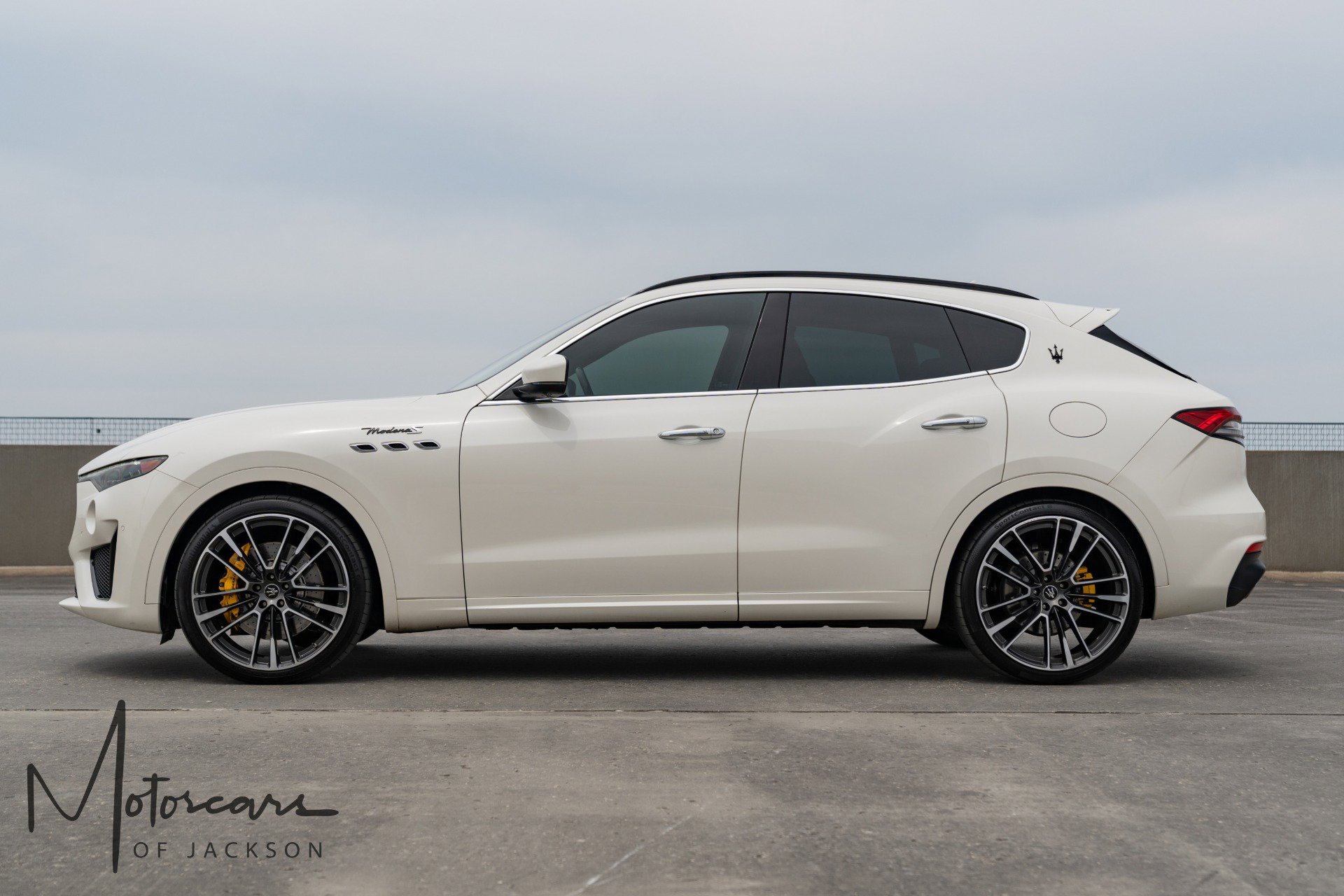 Used 2022 Maserati Levante Modena S AWD/4WD image 33