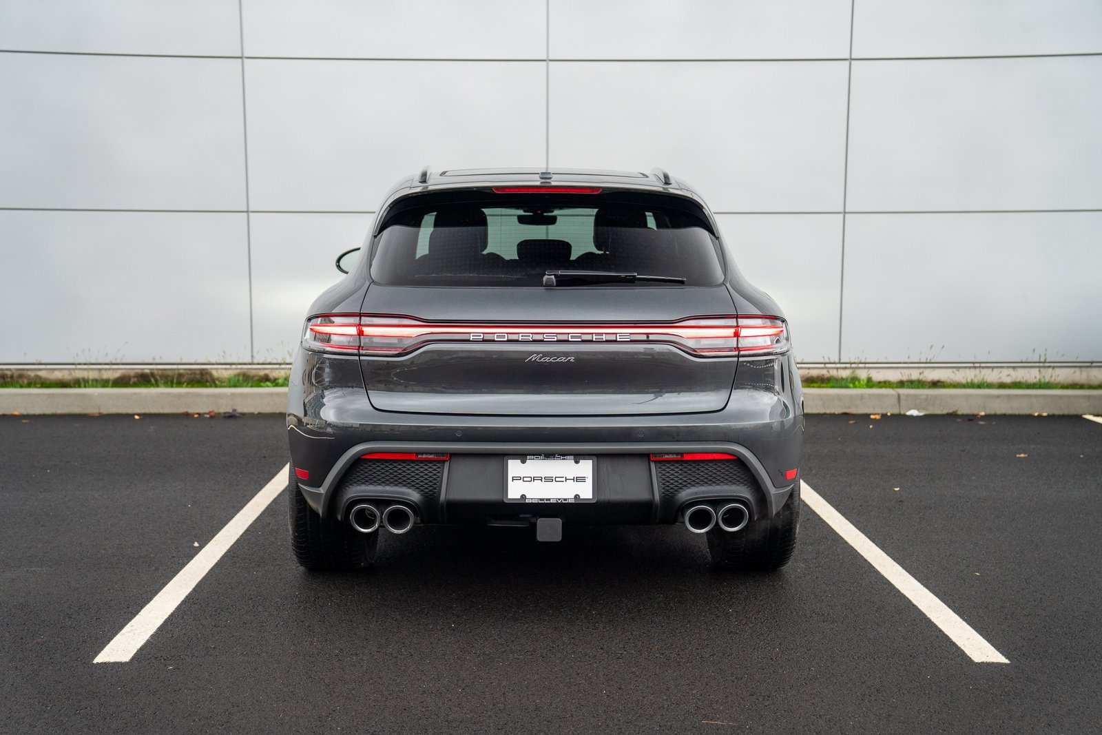 Certified 2026 Porsche Macan AWD/4WD image 7