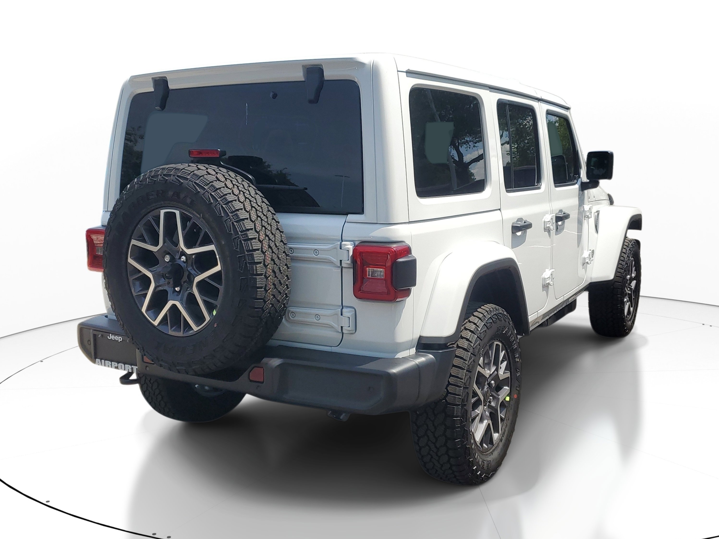New 2026 Jeep Wrangler Unlimited Sahara AWD/4WD image 4