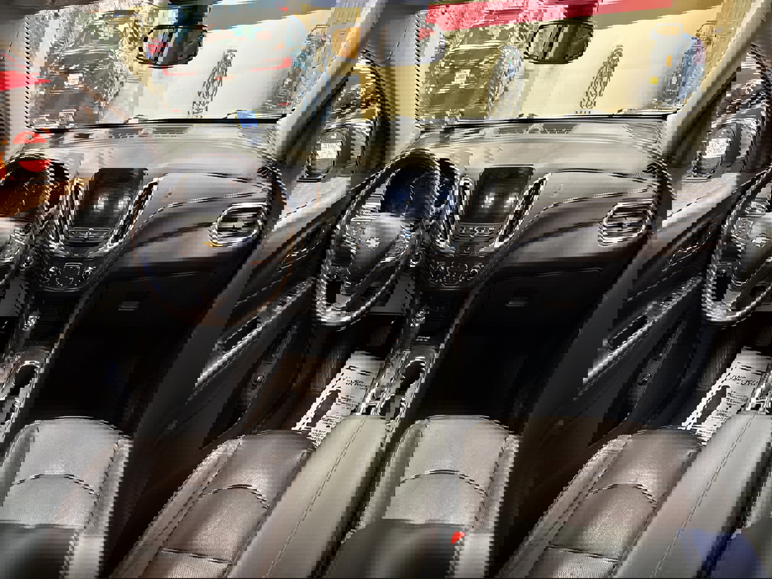 Used 2020 Chevrolet Equinox Premier image 21