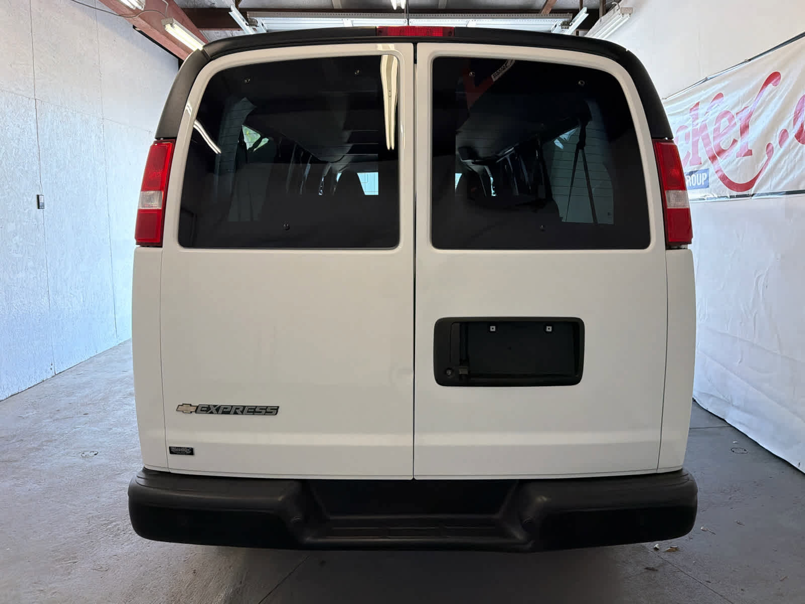 Used 2023 Chevrolet Express 3500 LS image 6