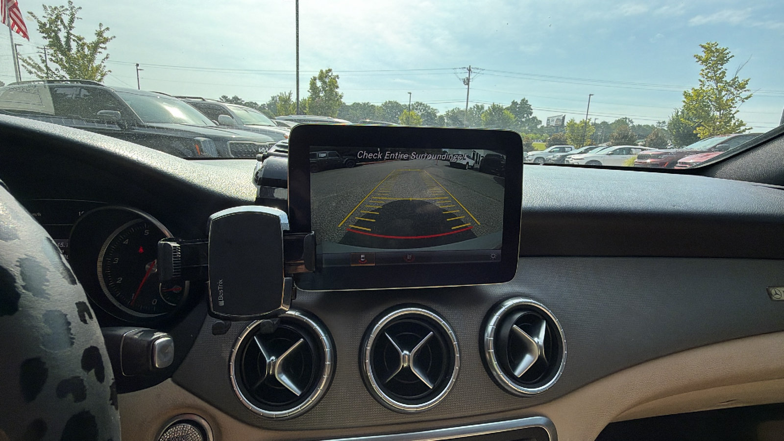 Used 2017 Mercedes-Benz CLA 250 image 33
