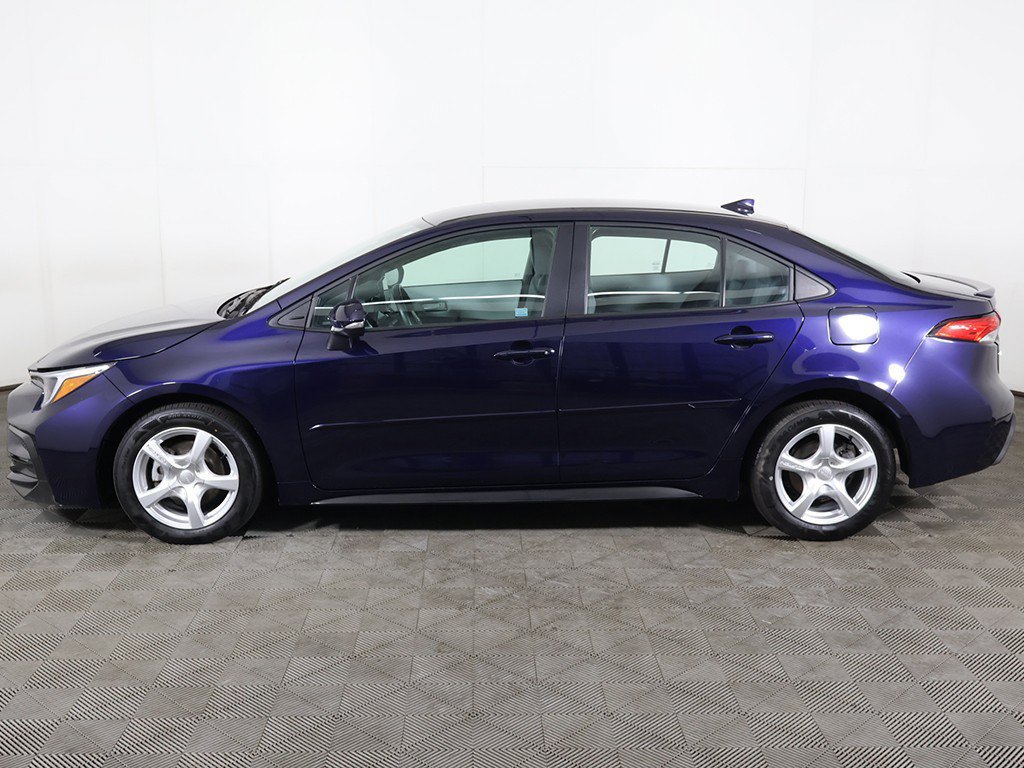 Used 2025 Toyota Corolla SE FWD image 12