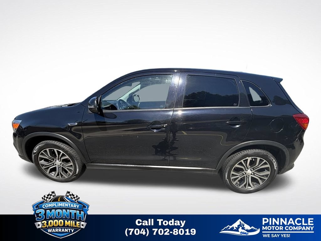 Used 2017 Mitsubishi Outlander Sport ES AWD/4WD image 4