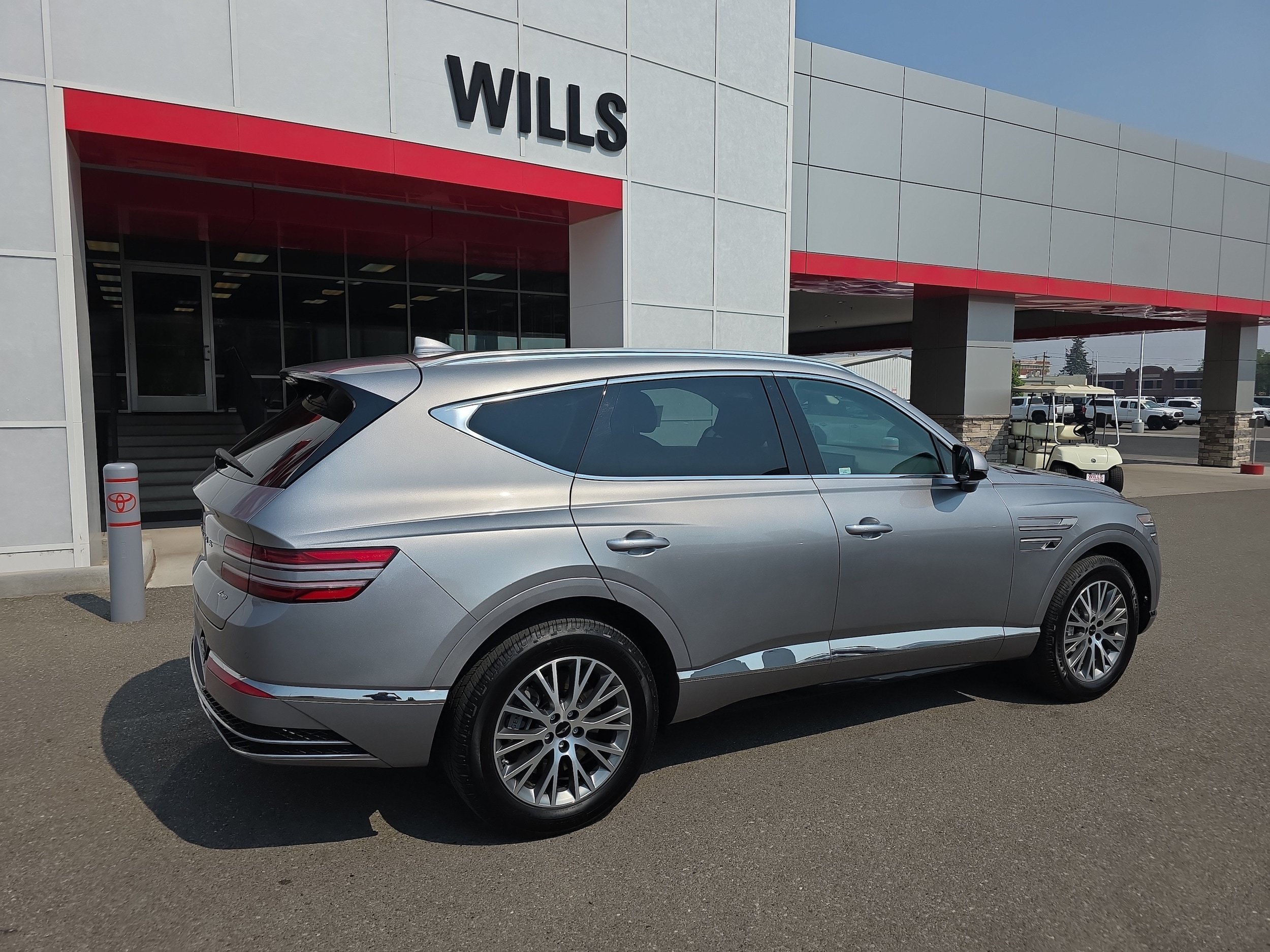 Used 2025 Genesis GV80 2.5T Standard AWD/4WD image 8