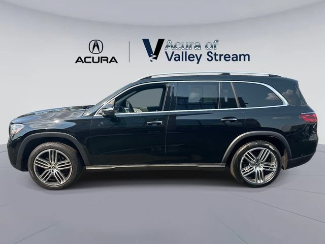 Used 2025 Mercedes-Benz GLS 450 4MATIC image 9