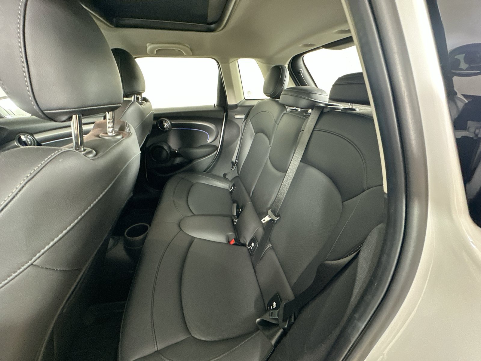 Used 2024 MINI Cooper S FWD image 37