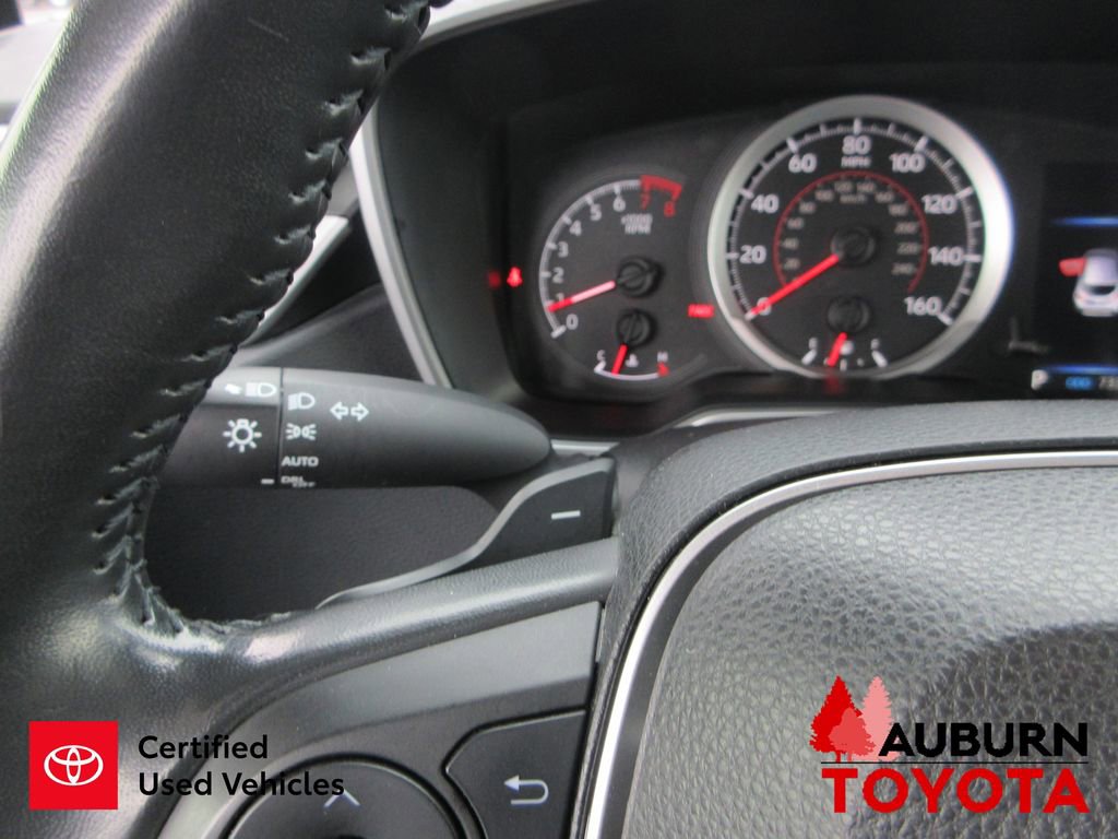 Certified 2022 Toyota Corolla SE image 31