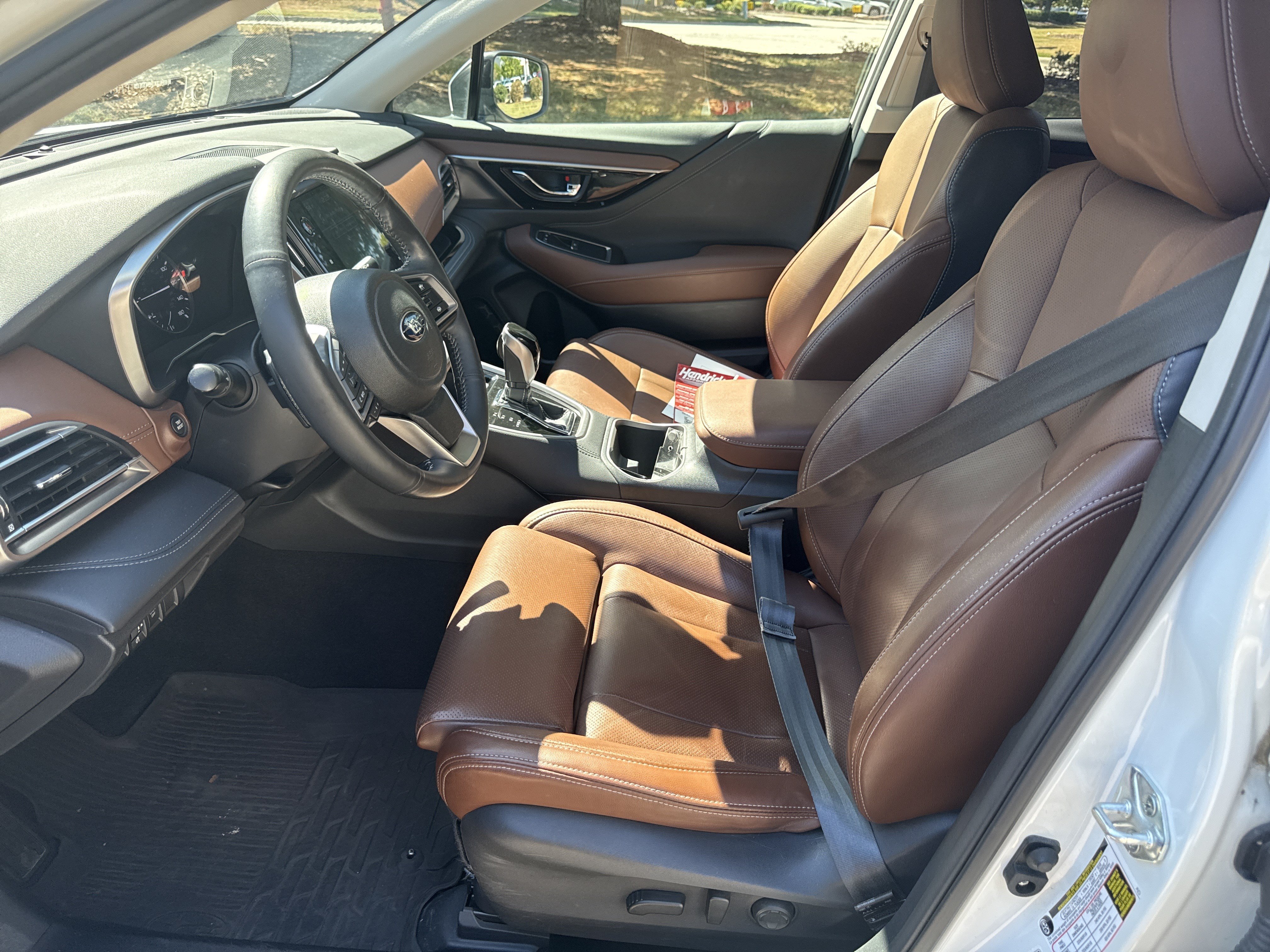 Used 2023 Subaru Outback Touring XT AWD/4WD image 16