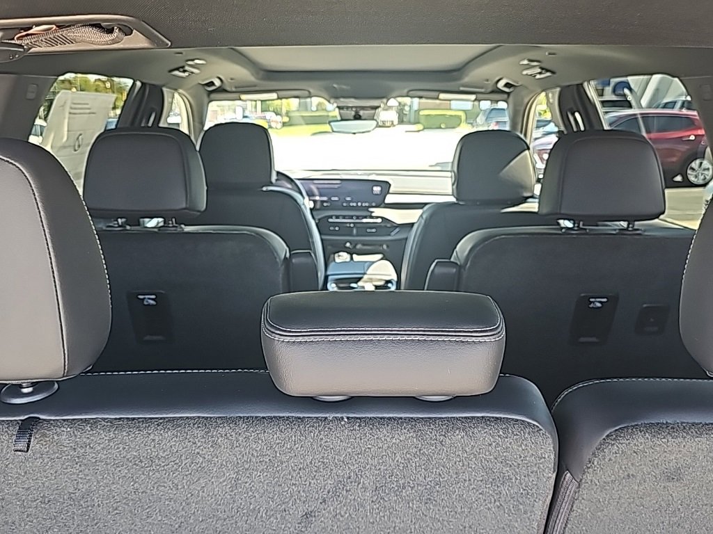 New 2026 Buick Enclave Avenir w/ Super Cruise Package image 8