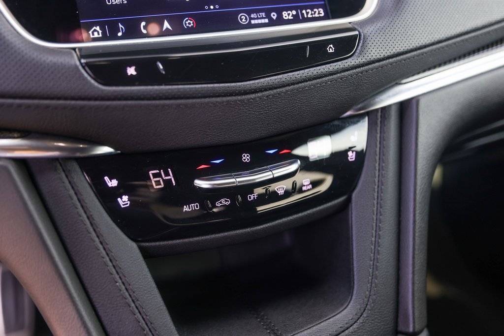 Used 2023 Cadillac XT5 Sportv w/ Technology Package image 19