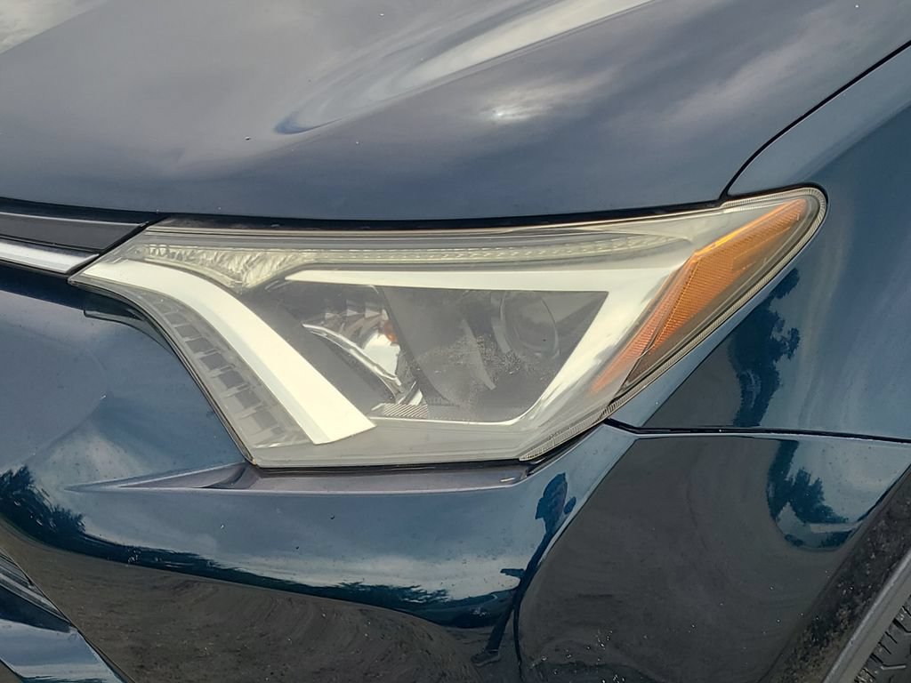 Used 2017 Toyota RAV4 LE w/ All Weather Liner Package FWD image 22
