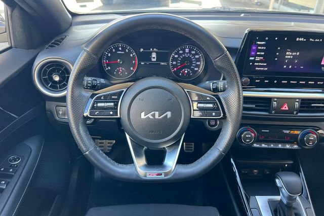 Used 2023 Kia Forte GT-Line w/ GT-Line Premium Package FWD image 18