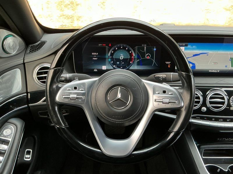 Used 2018 Mercedes-Benz Maybach S 560 4MATIC image 23