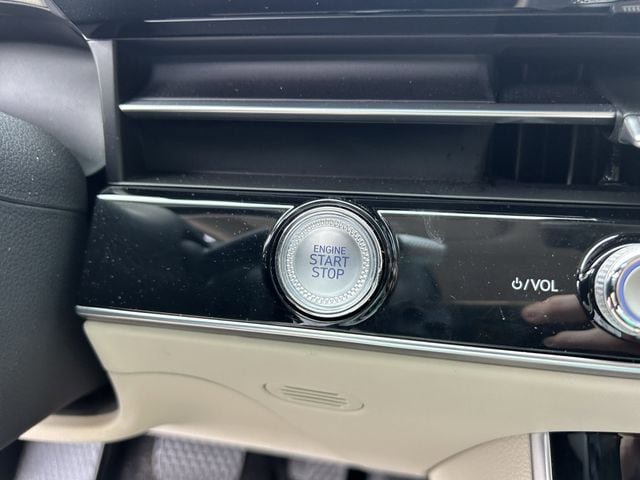 New 2026 Genesis GV70 2.5T Select AWD/4WD image 34