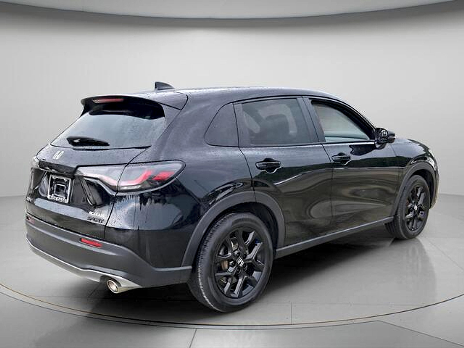 Used 2024 Honda HR-V Sport image 7