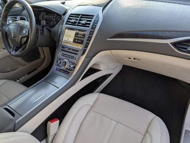 Used 2019 Lincoln MKZ Reserve w/ Luxury Package FWD image 32