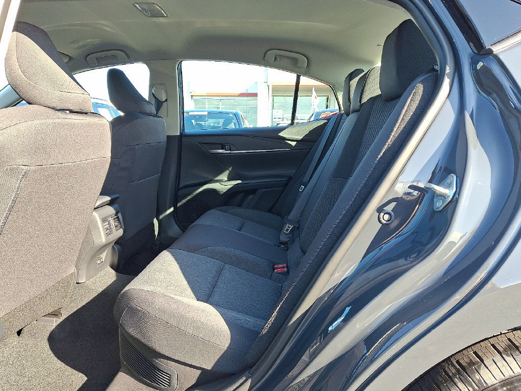 Used 2026 Toyota Camry LE FWD image 10