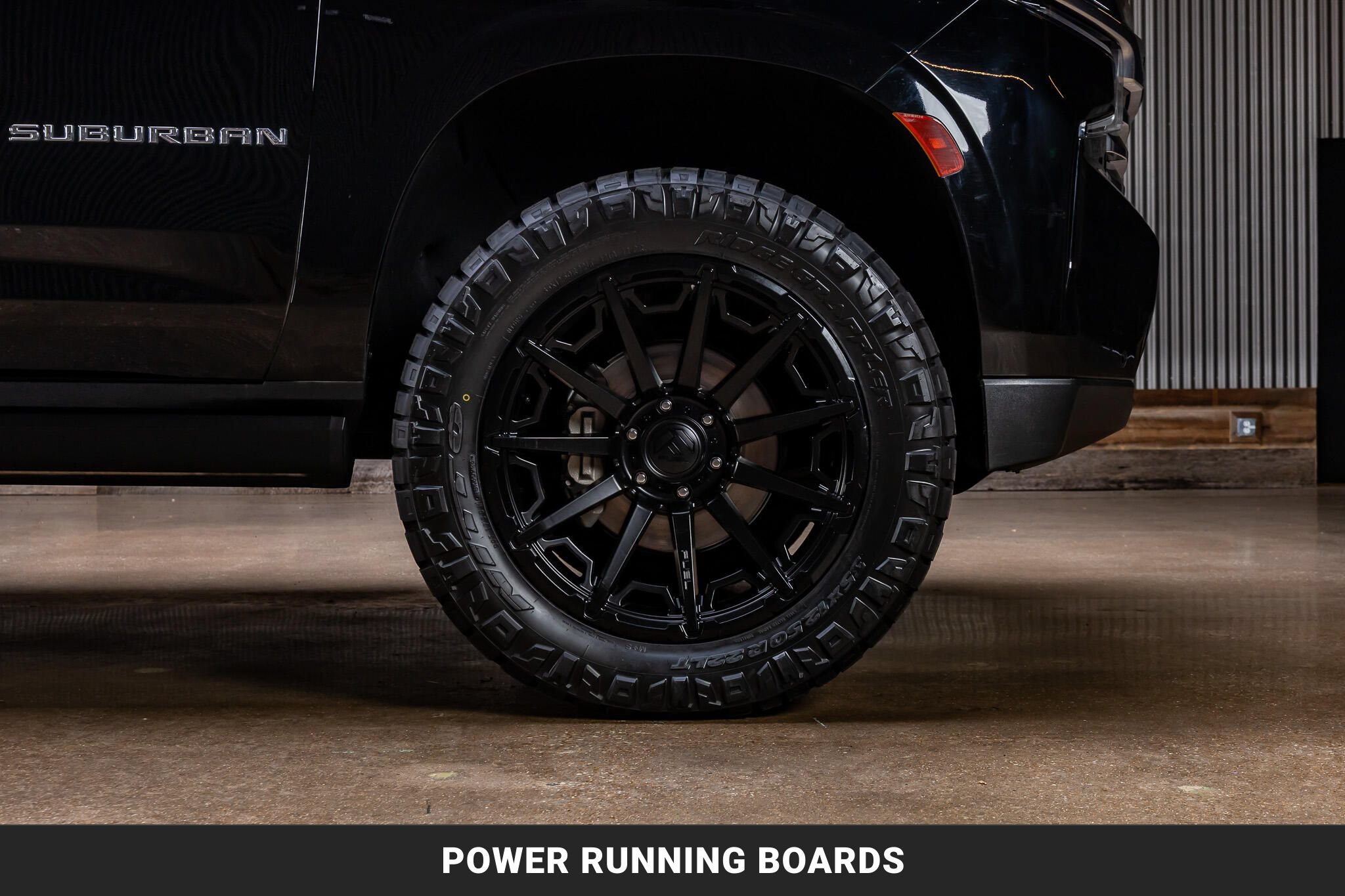Used 2022 Chevrolet Suburban High Country w/ Max Trailering Package AWD/4WD image 11