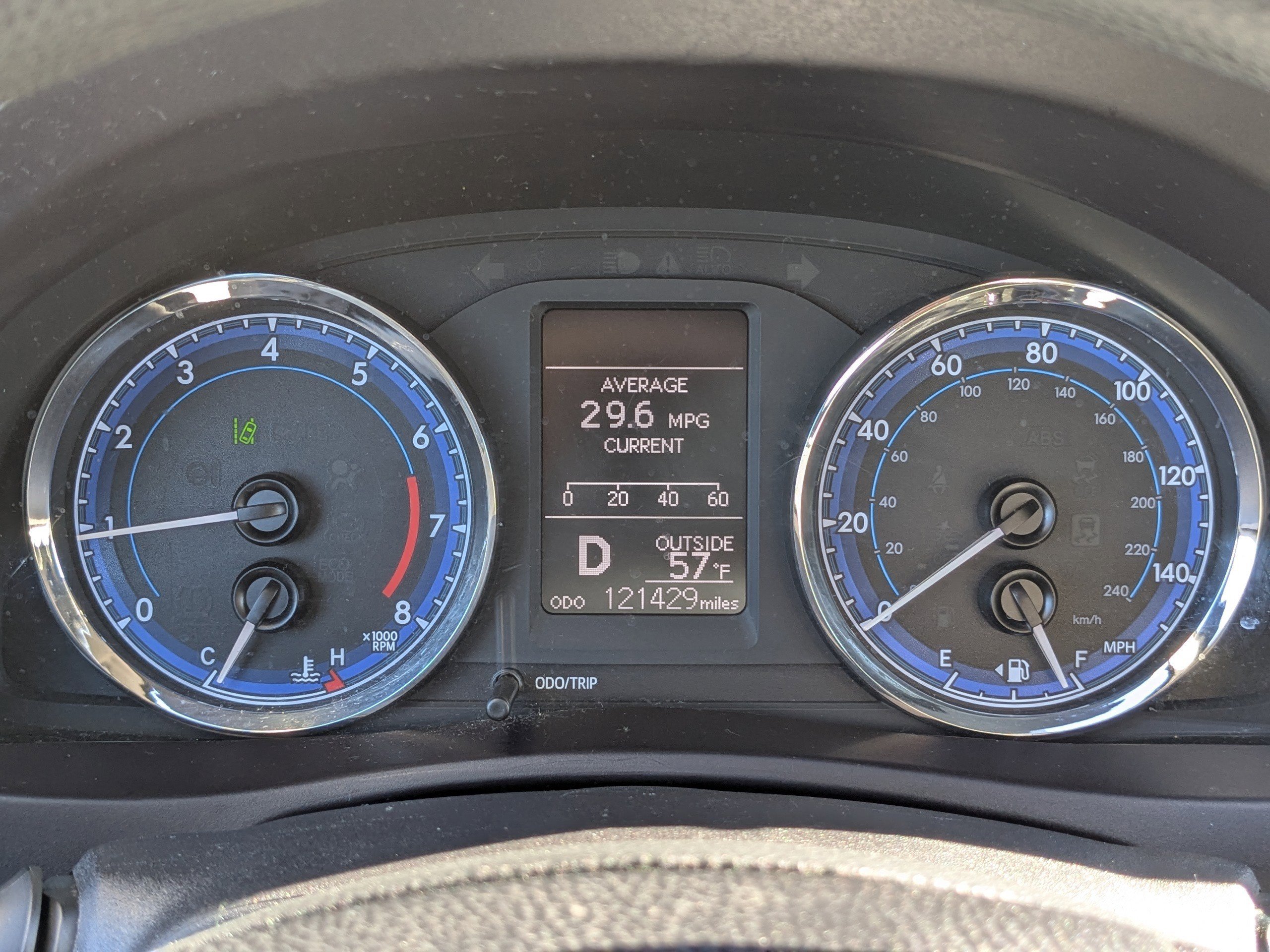 Used 2017 Toyota Corolla LE image 25