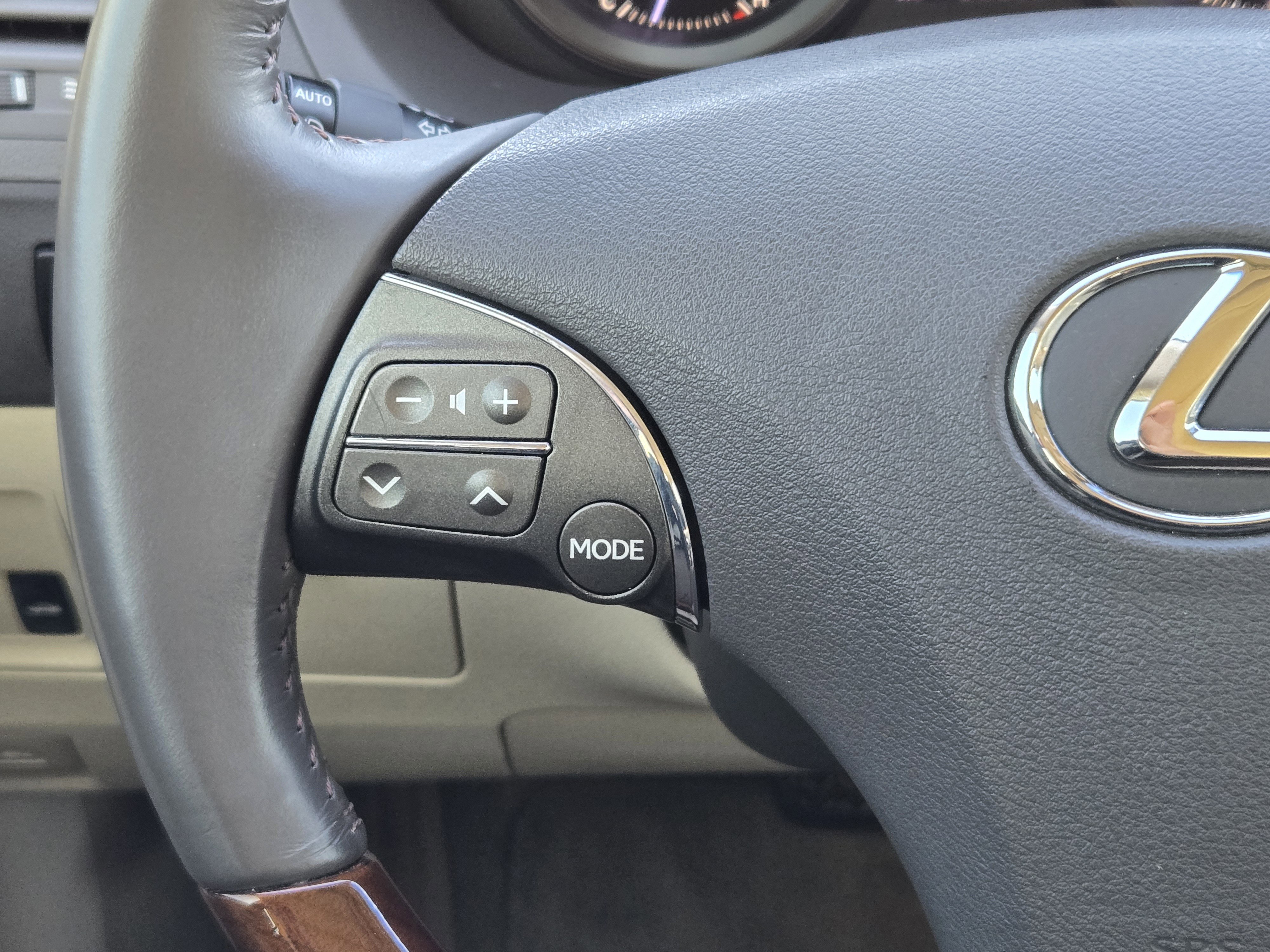 Used 2011 Lexus ES 350 image 27