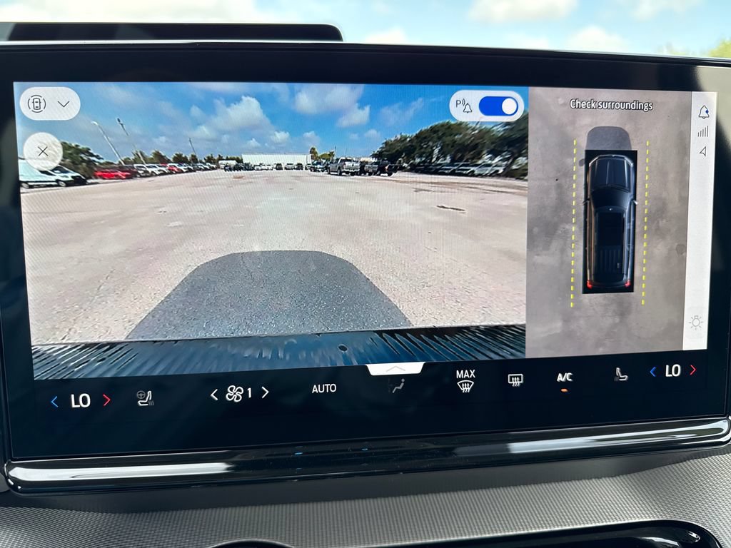 New 2027 Ford Expedition Max Active RWD image 27