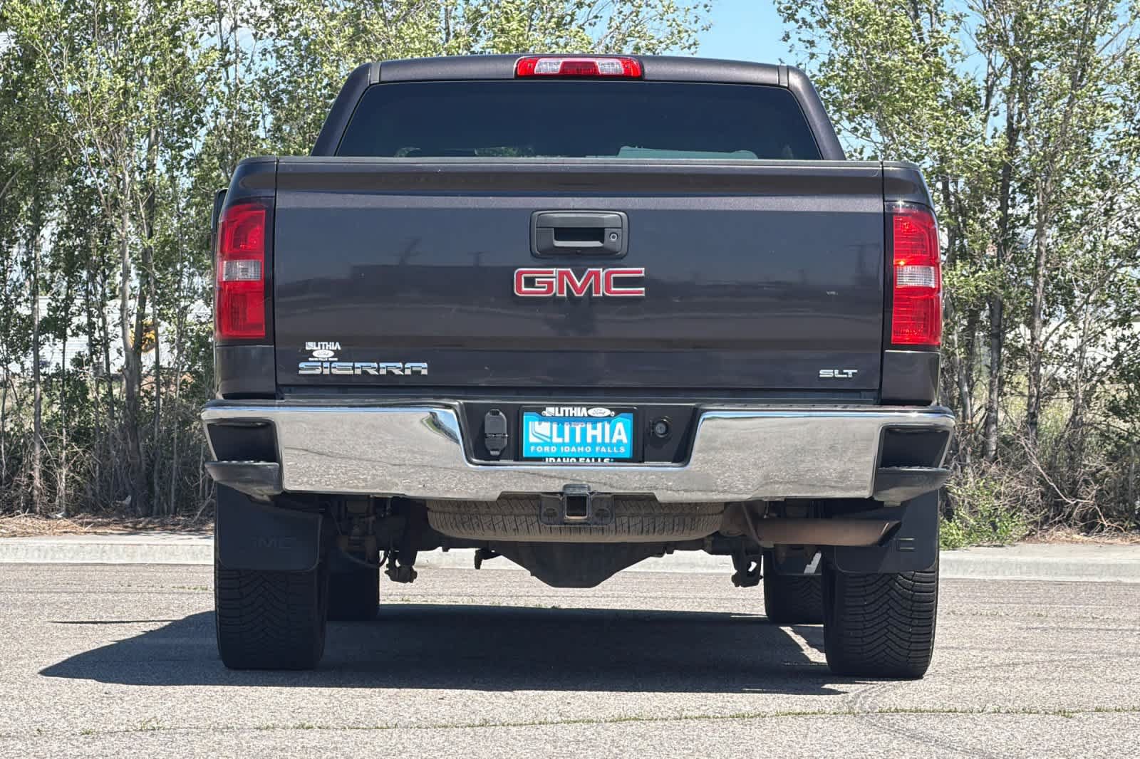 Used 2015 GMC Sierra 1500 SLT w/ Max Trailering Package AWD/4WD image 7