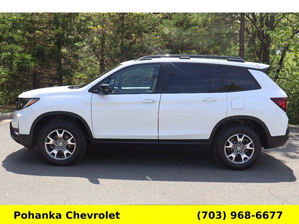 Used 2022 Honda Passport TrailSport image 4