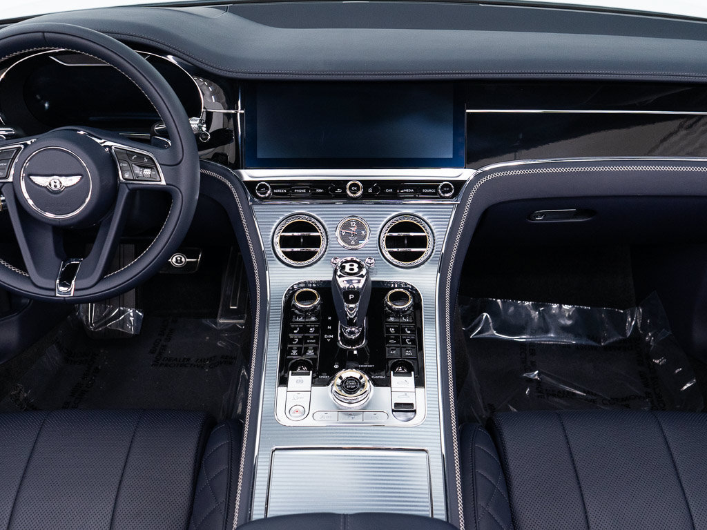 Used 2020 Bentley Continental GT AWD/4WD image 33