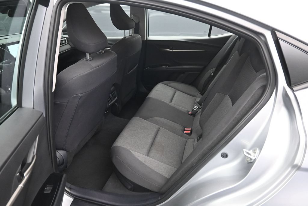 Used 2025 Toyota Camry LE FWD image 10