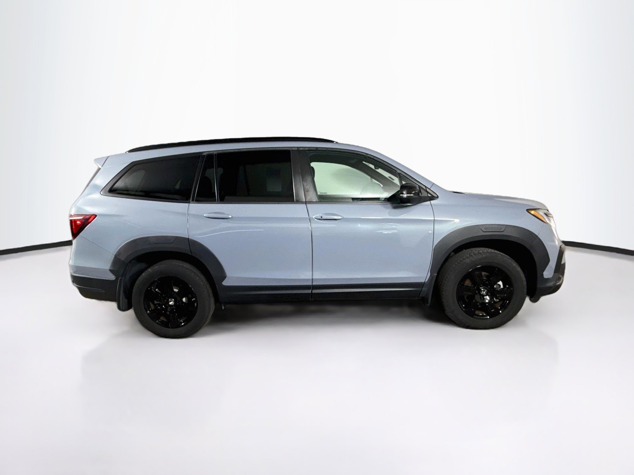 Certified 2022 Honda Pilot TrailSport image 2