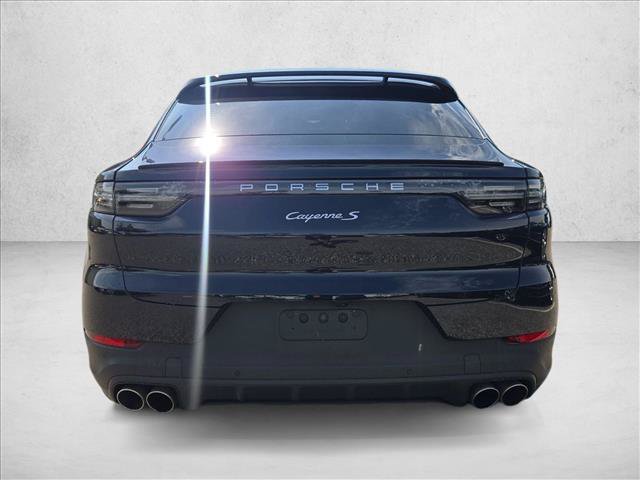 Used 2023 Porsche Cayenne S AWD/4WD image 6