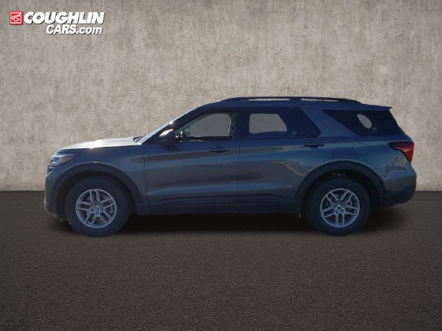 New 2026 Ford Explorer Active RWD image 5