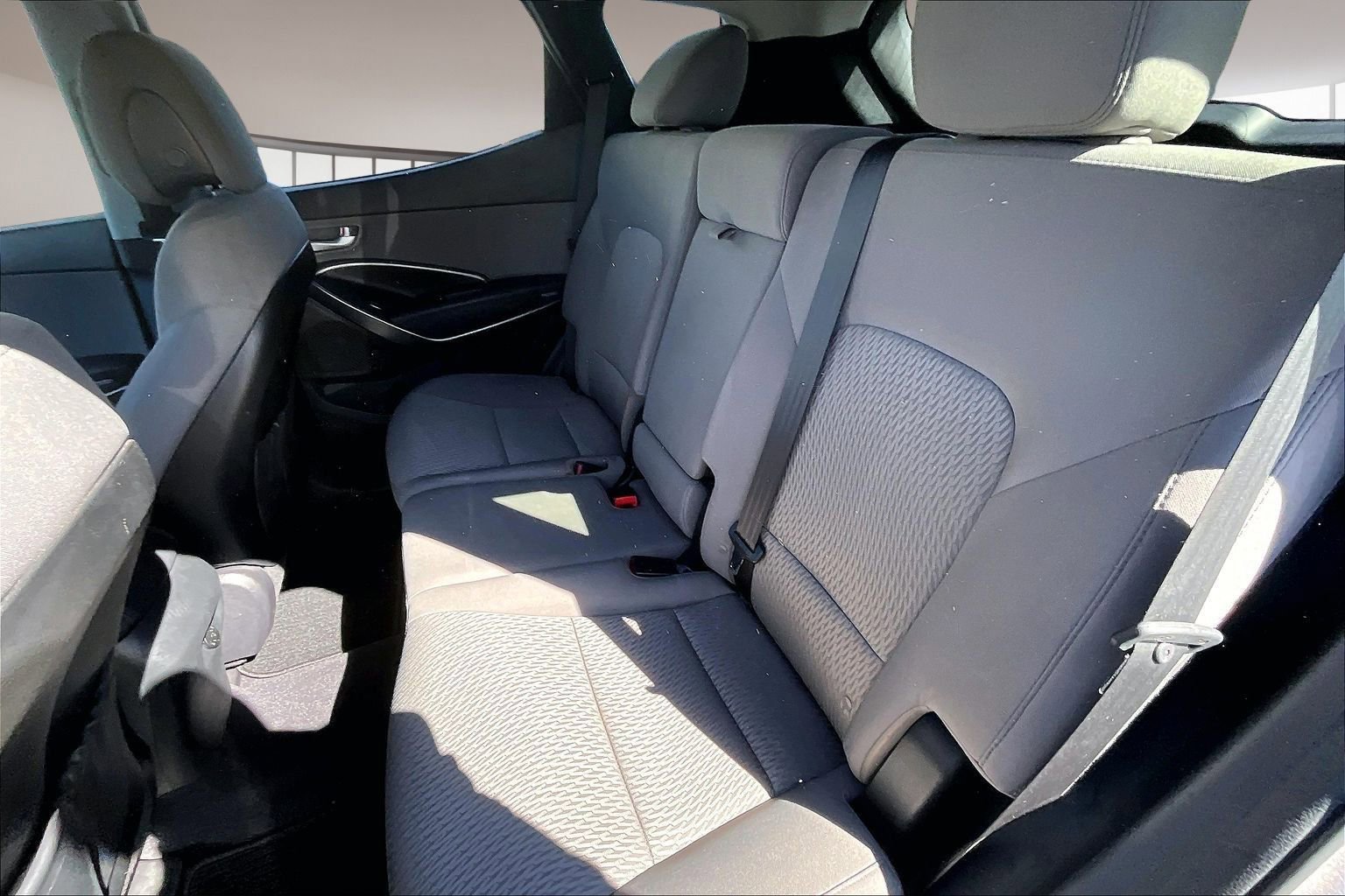 Used 2018 Hyundai Santa Fe Sport FWD image 22