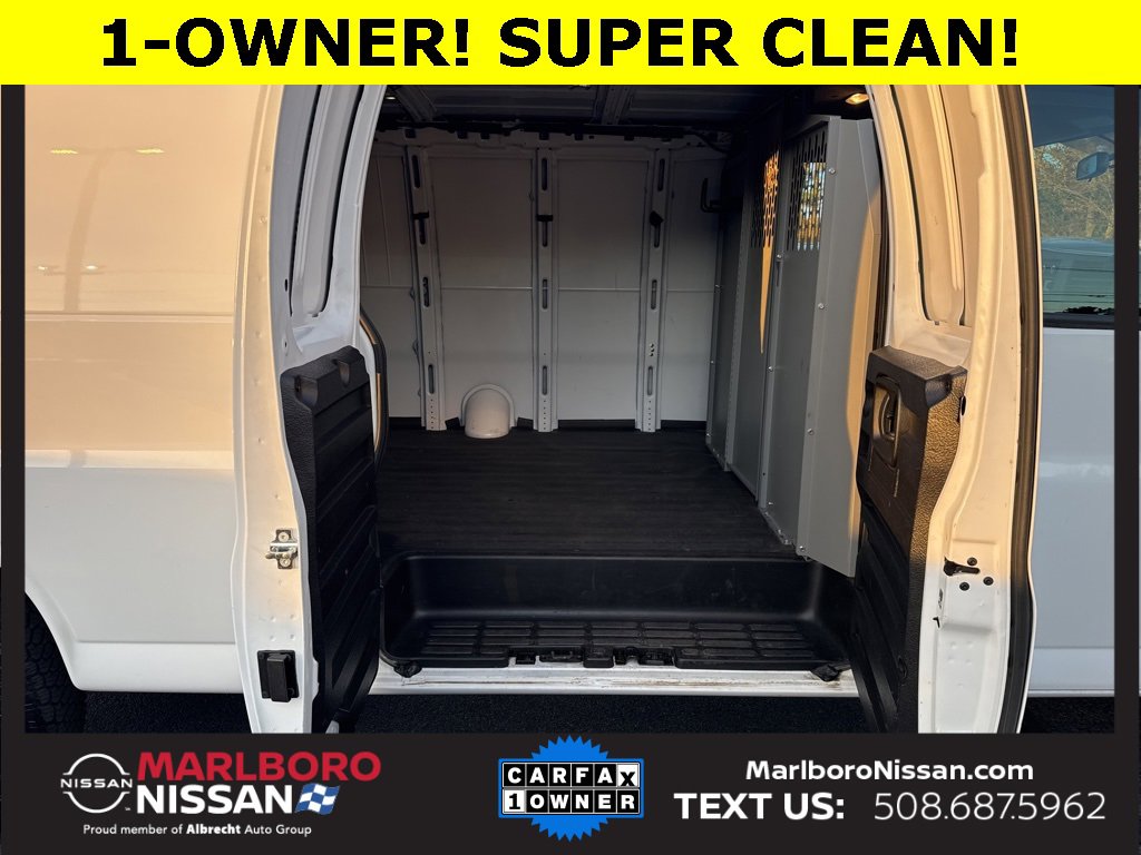 Used 2022 Chevrolet Express 3500 Work Van w/ Driver Convenience Package image 14