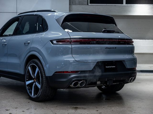 New 2026 Porsche Cayenne S AWD/4WD image 25