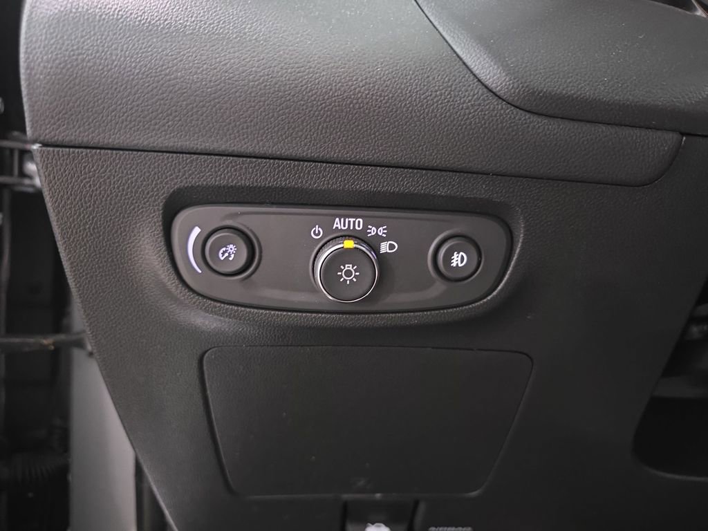 Certified 2023 Buick Encore GX Select image 25