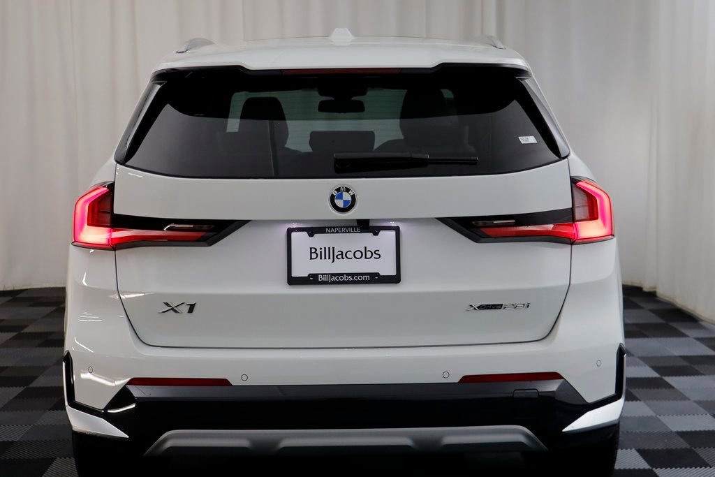 New 2026 BMW X1 xDrive28i w/ Technology Package image 16