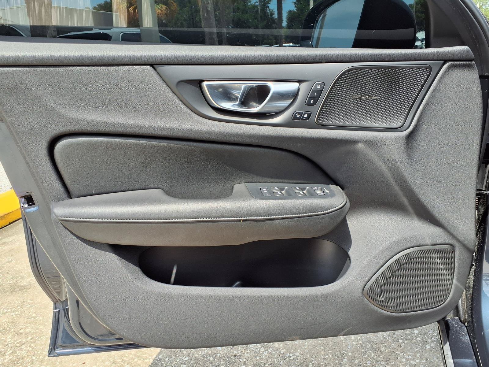 Certified 2025 Volvo S60 B5 Plus FWD image 20