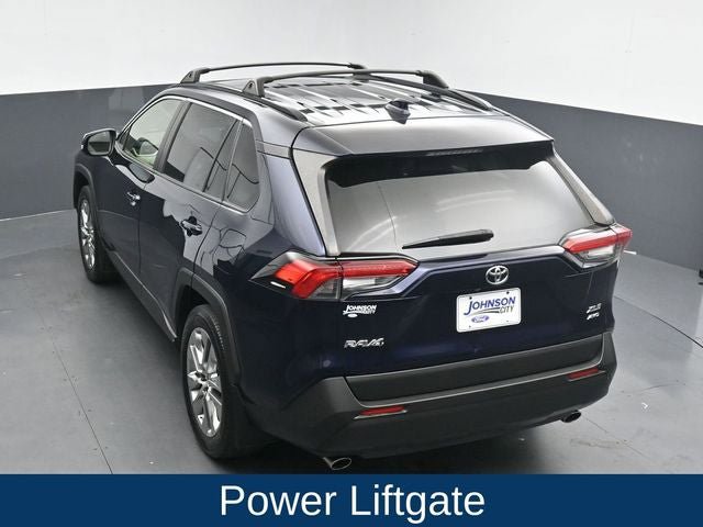 Used 2019 Toyota RAV4 XLE Premium w/ All Weather Liner Package image 17